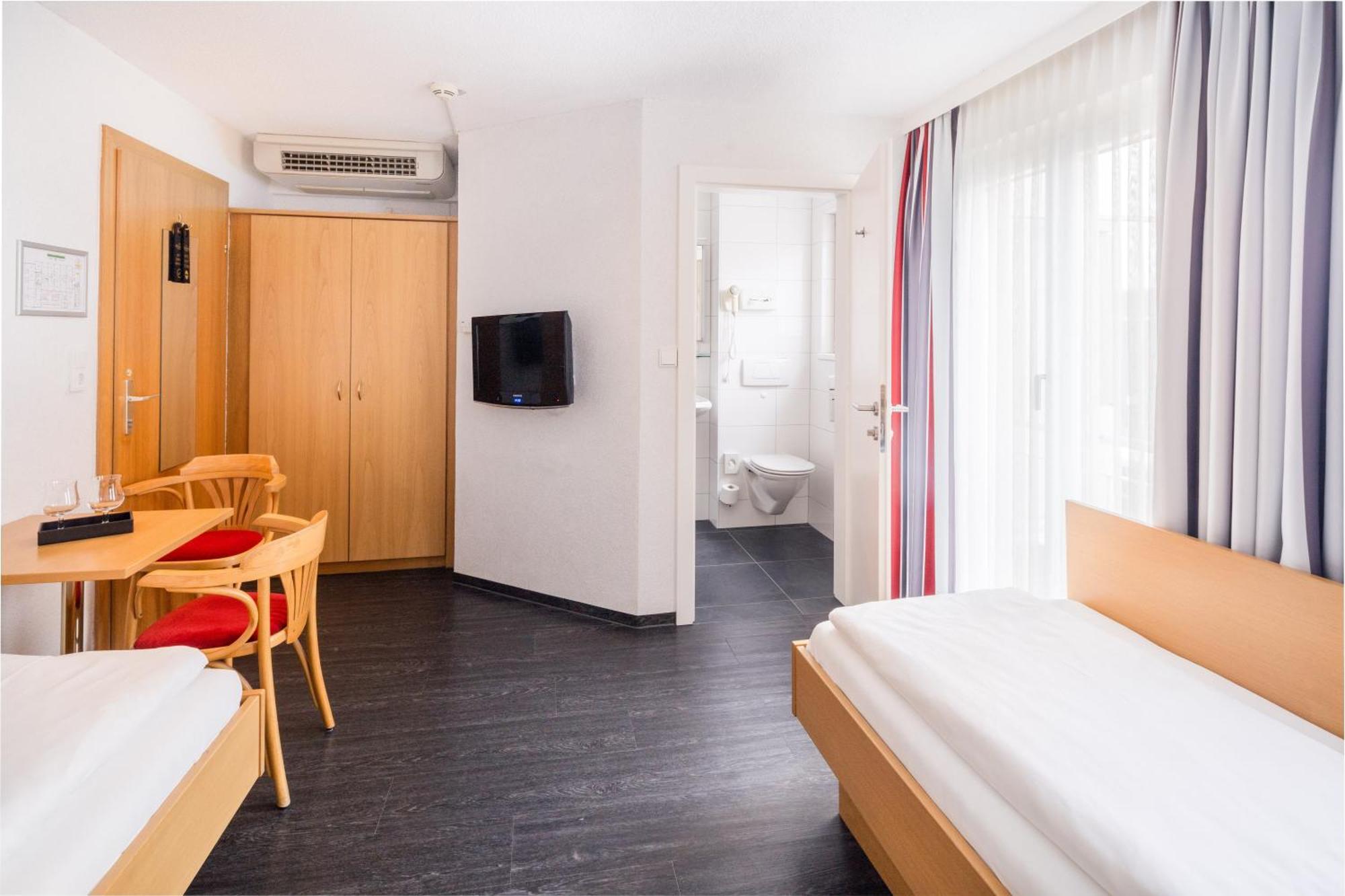 4-Laender-Hotel Deutschmann Брегенц Екстериор снимка
