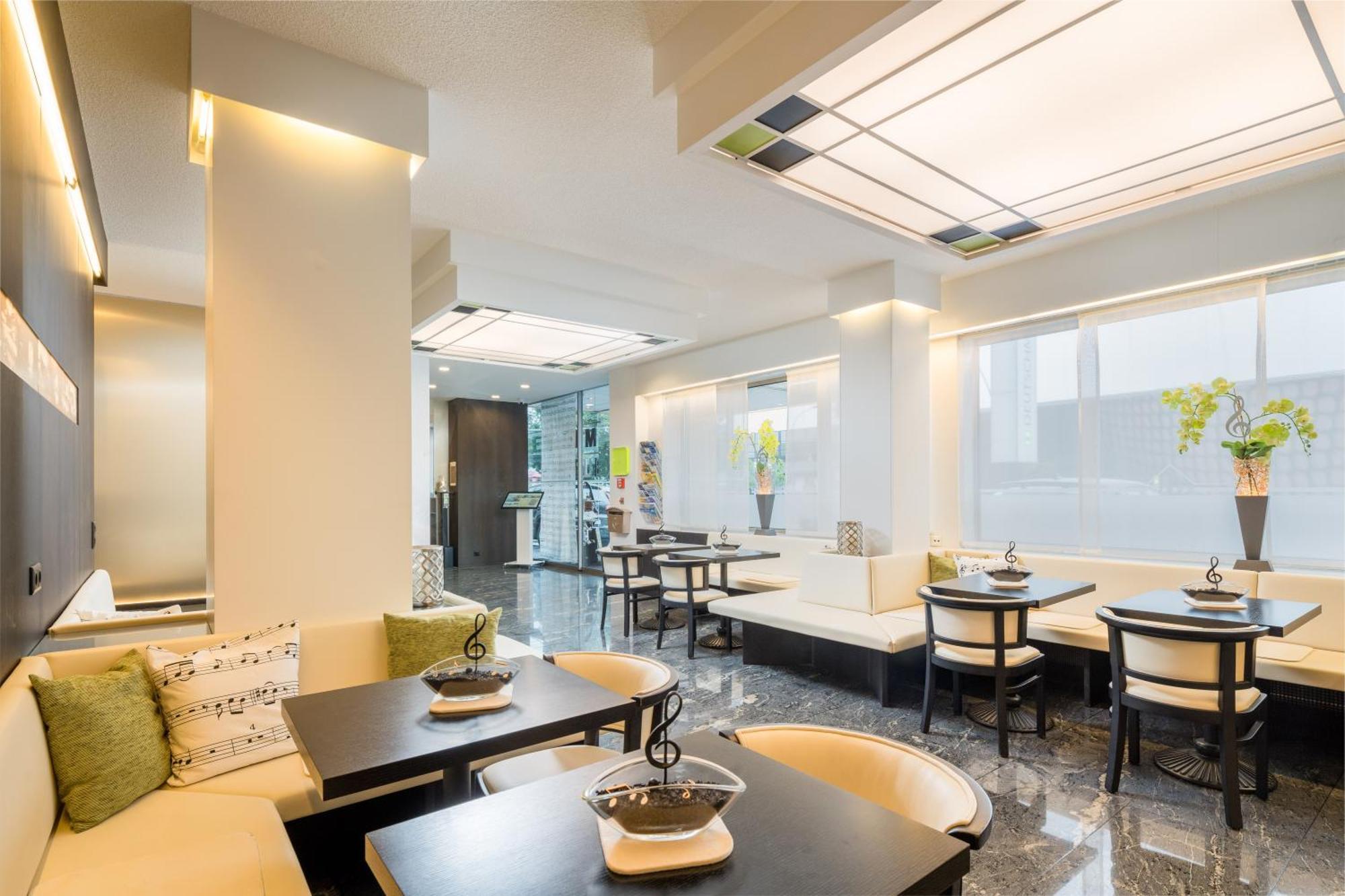 4-Laender-Hotel Deutschmann Брегенц Екстериор снимка
