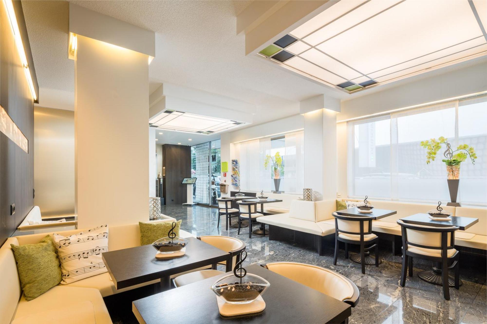 4-Laender-Hotel Deutschmann Брегенц Екстериор снимка