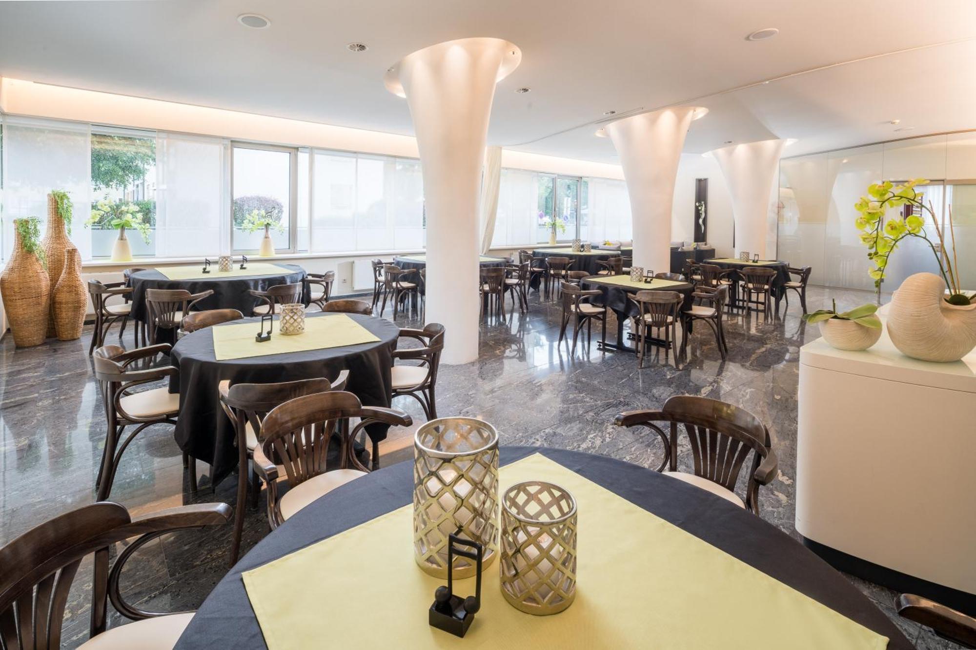 4-Laender-Hotel Deutschmann Брегенц Екстериор снимка